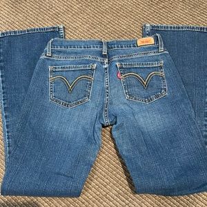 Levi’s 524- too super low jeans
